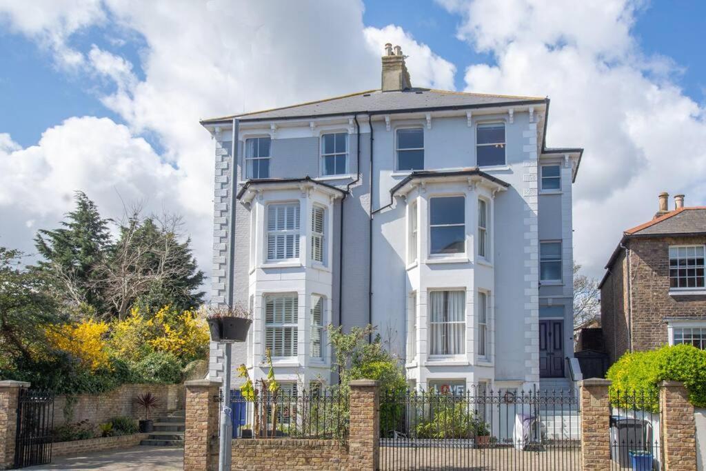 Stunning Large Victorian Maisonette With Sea View Deal Eksteriør billede