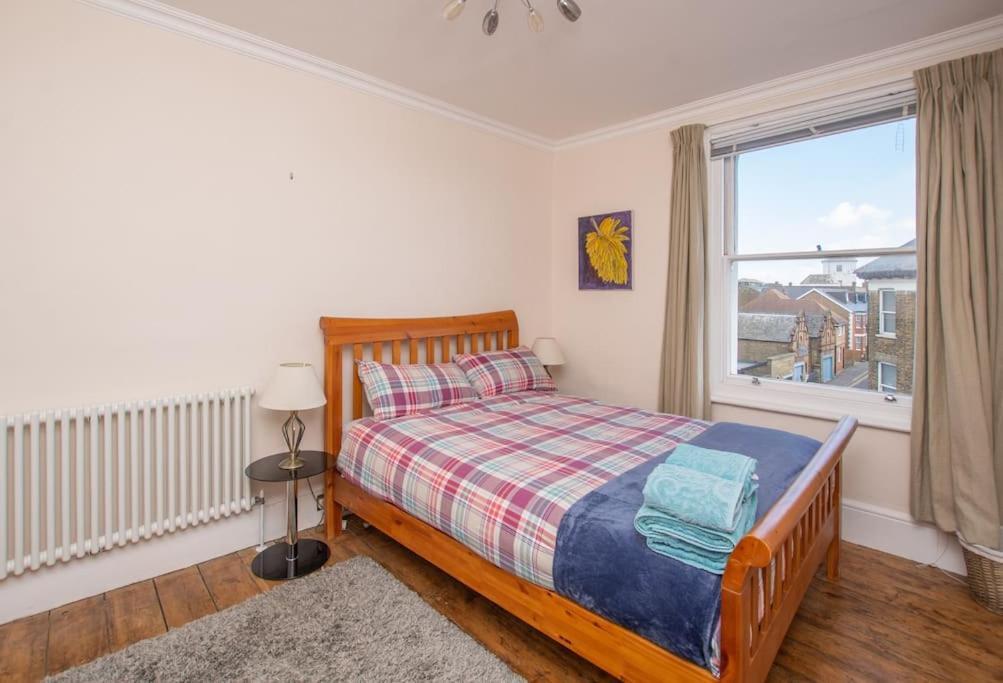 Stunning Large Victorian Maisonette With Sea View Deal Eksteriør billede